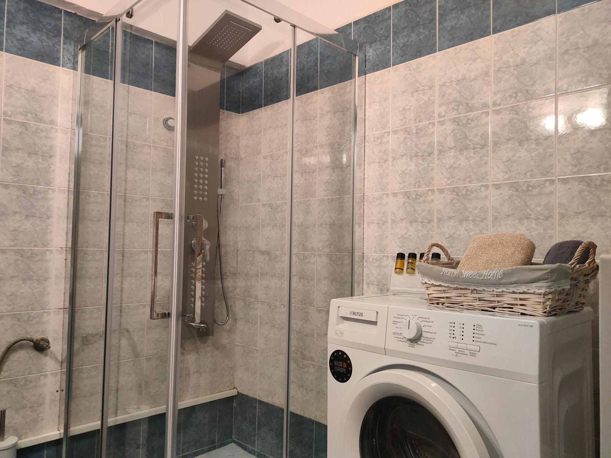 Margio Skiathos Apartments ภายนอก รูปภาพ